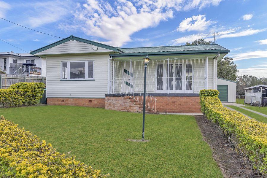 16 Cairns Rd, Ebbw Vale, QLD 4304