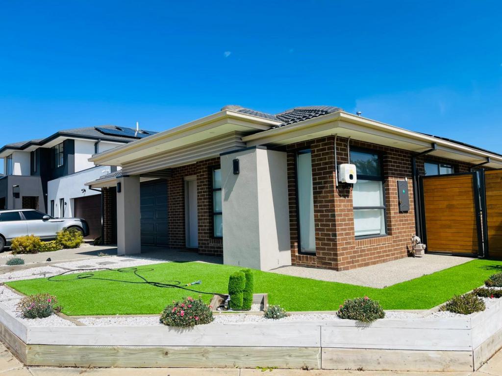 18 Gilliflower St, Tarneit, VIC 3029