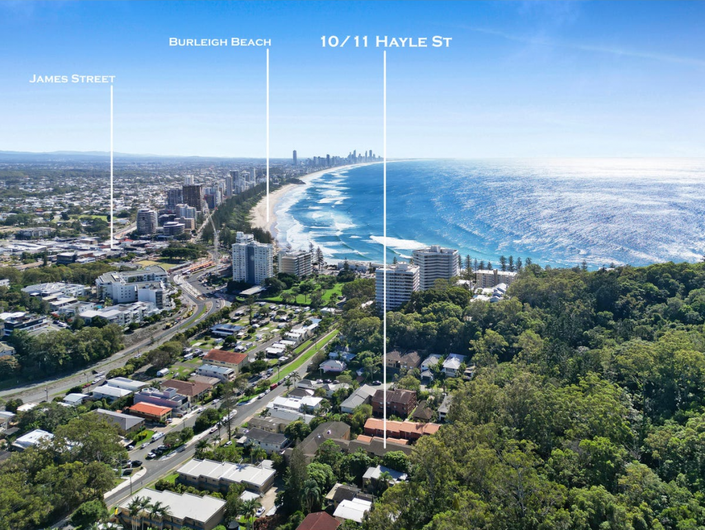 10/11 Hayle St, Burleigh Heads, QLD 4220
