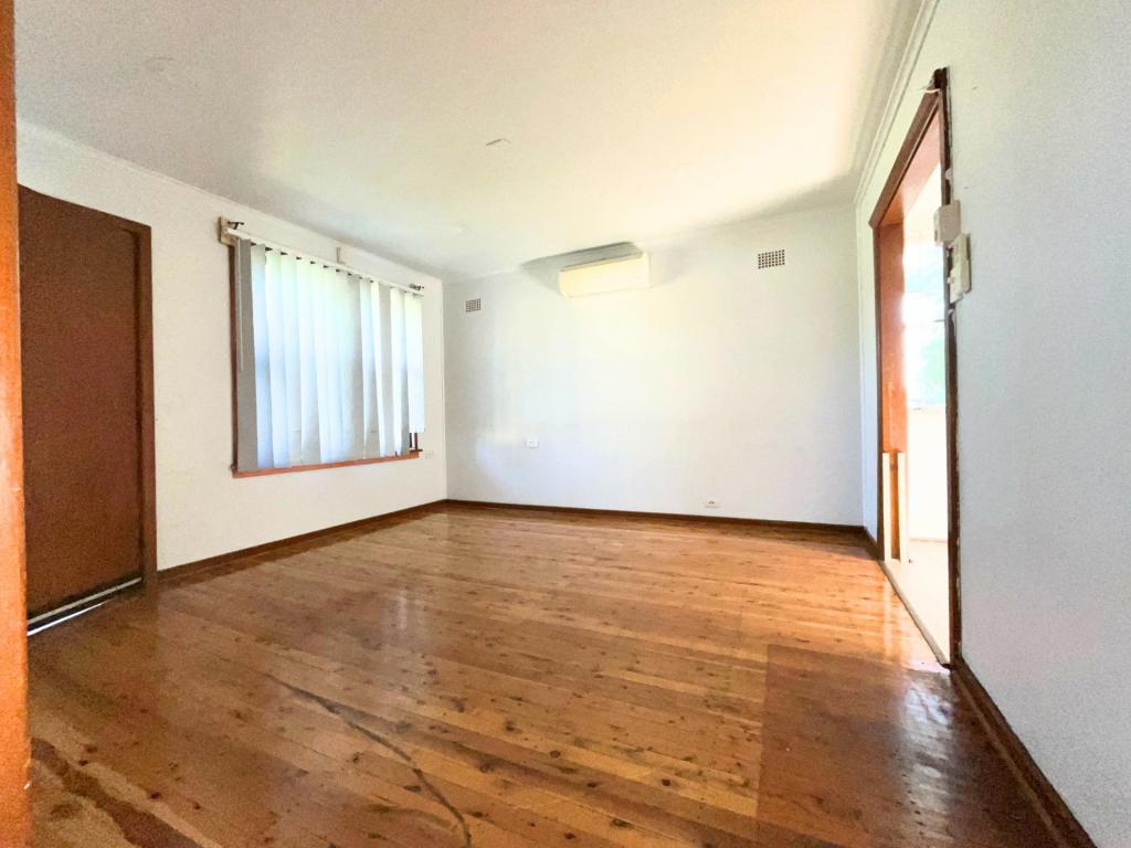 48 ROMNEY CRES, MILLER, NSW 2168