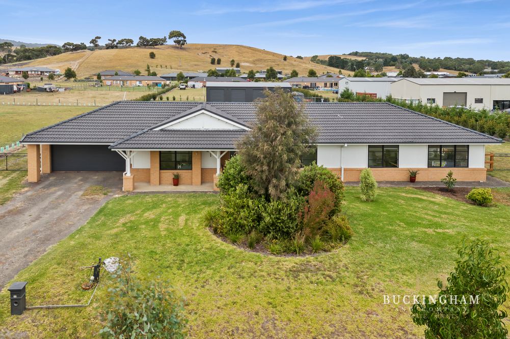 32 Parrot Dr, Whittlesea, VIC 3757