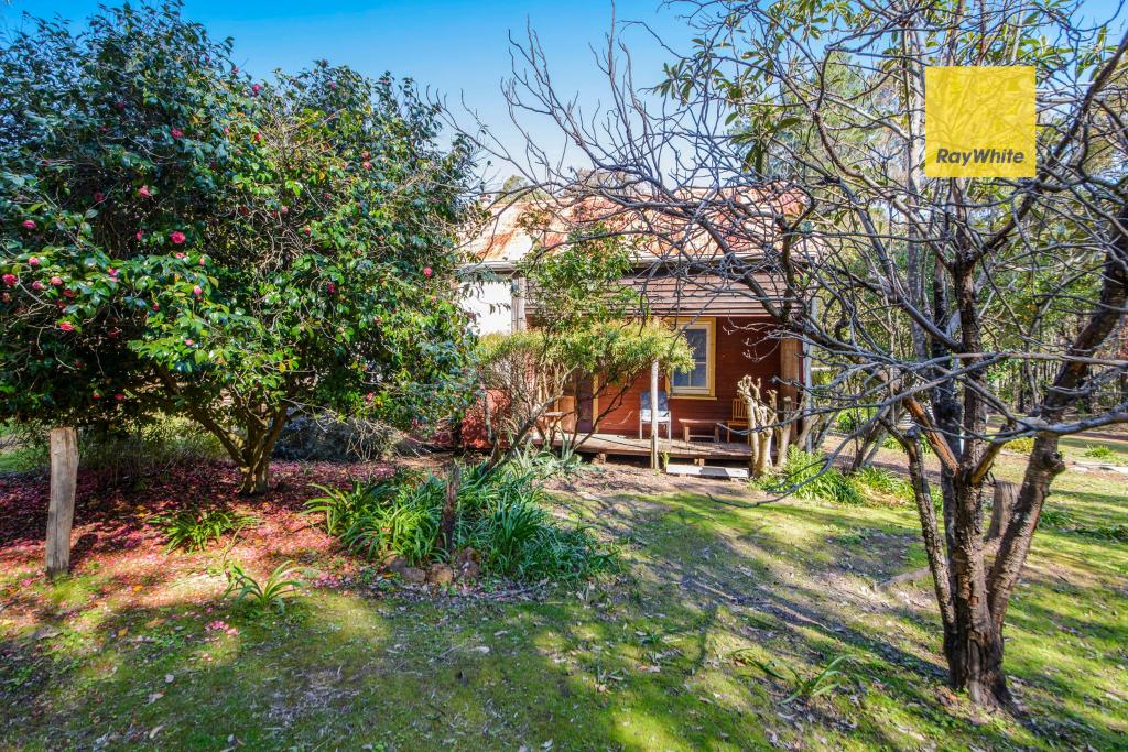 19 Old School Rd, Jarrahwood, WA 6275