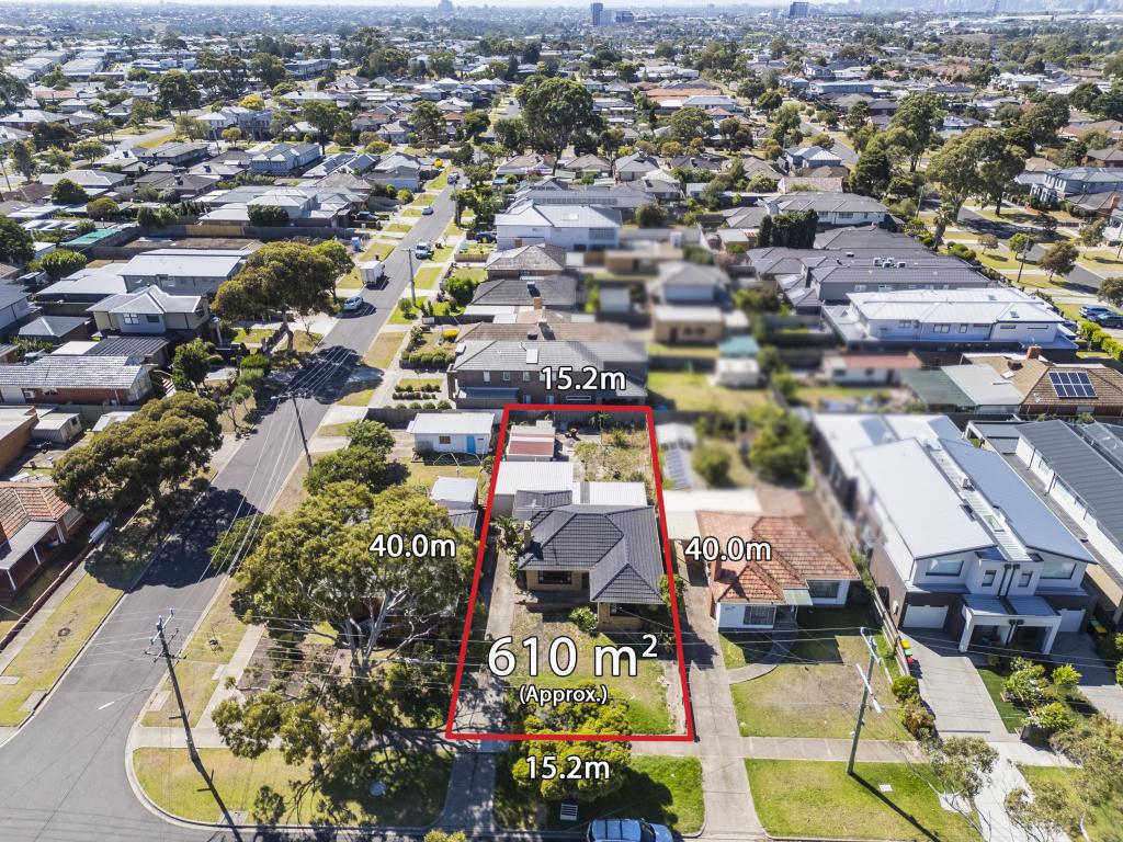 34 Brown St, Avondale Heights, VIC 3034