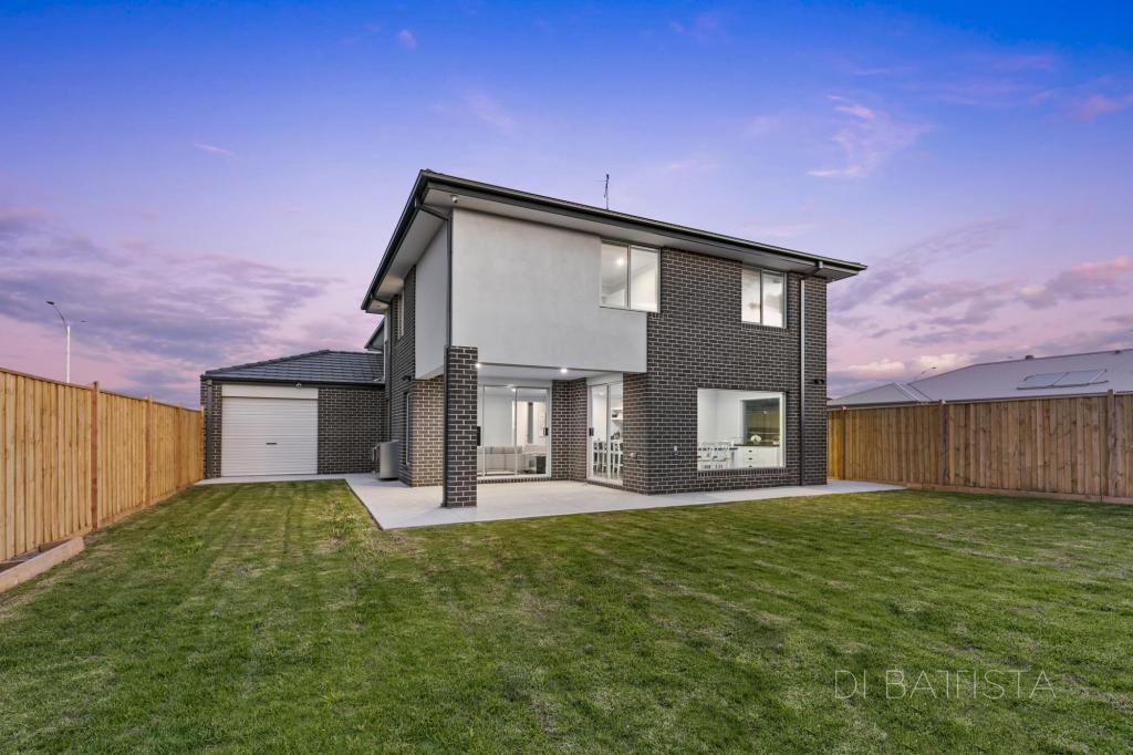 155 ERROL BVD, MICKLEHAM, VIC 3064