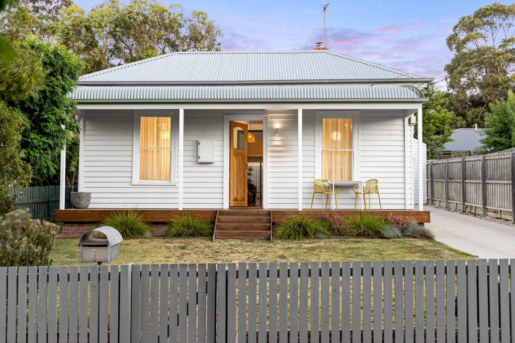 7 Peake St, Golden Point, VIC 3350