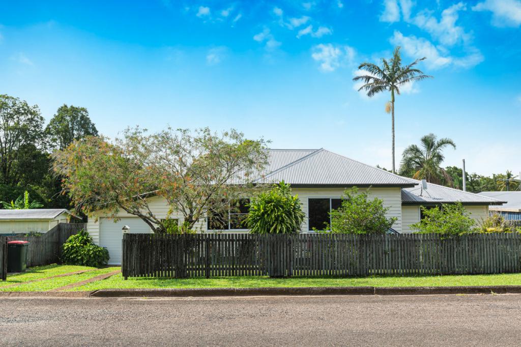 18 Maple St, Millaa Millaa, QLD 4886