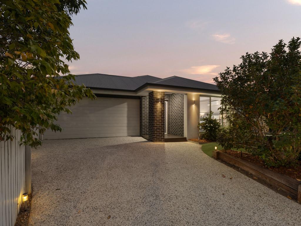 11 Bertilia St, Augustine Heights, QLD 4300