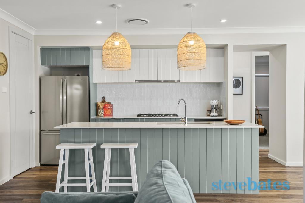 19 Kingaroy St, Medowie, NSW 2318