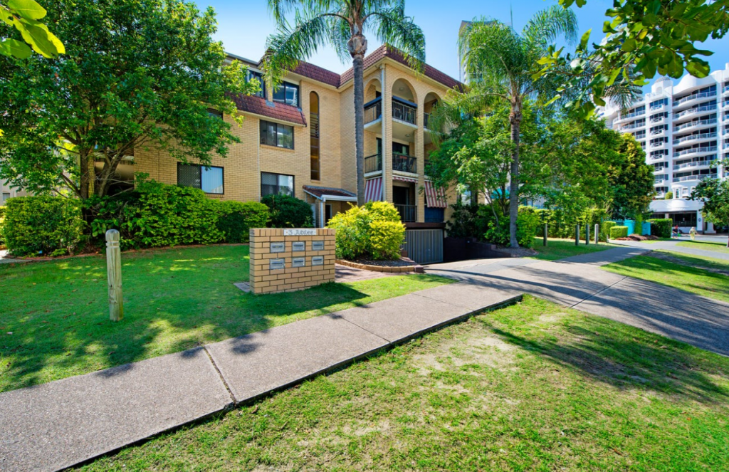 2/3 Jubliee Ave, Broadbeach, QLD 4218