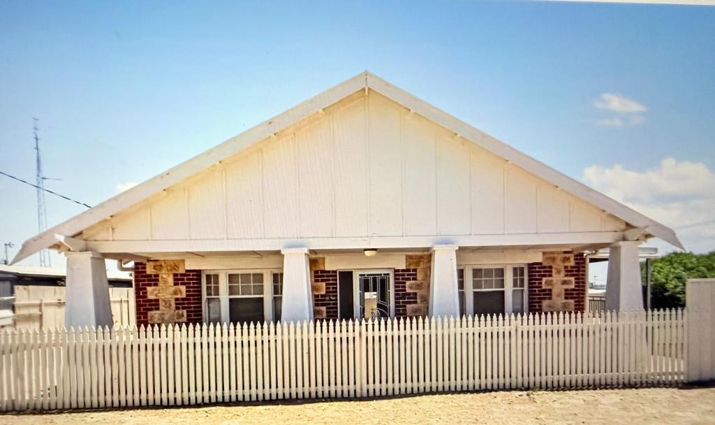17 Irwine St, Wallaroo, SA 5556