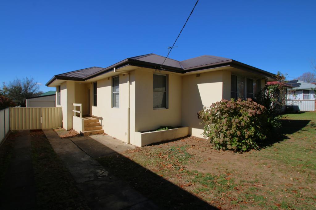 24 Glenroi Ave, Orange, NSW 2800