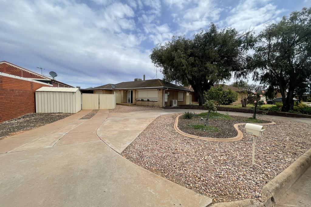 1 Fraser Cl, Whyalla Stuart, SA 5608