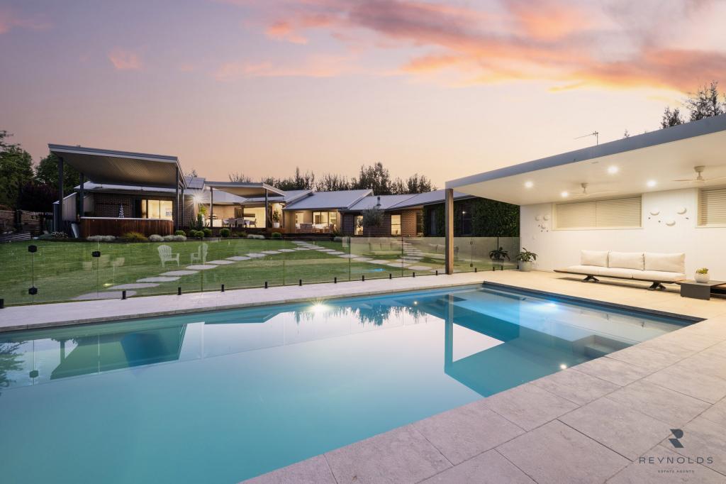 41 Robert Hoddle Gr, Bombira, NSW 2850