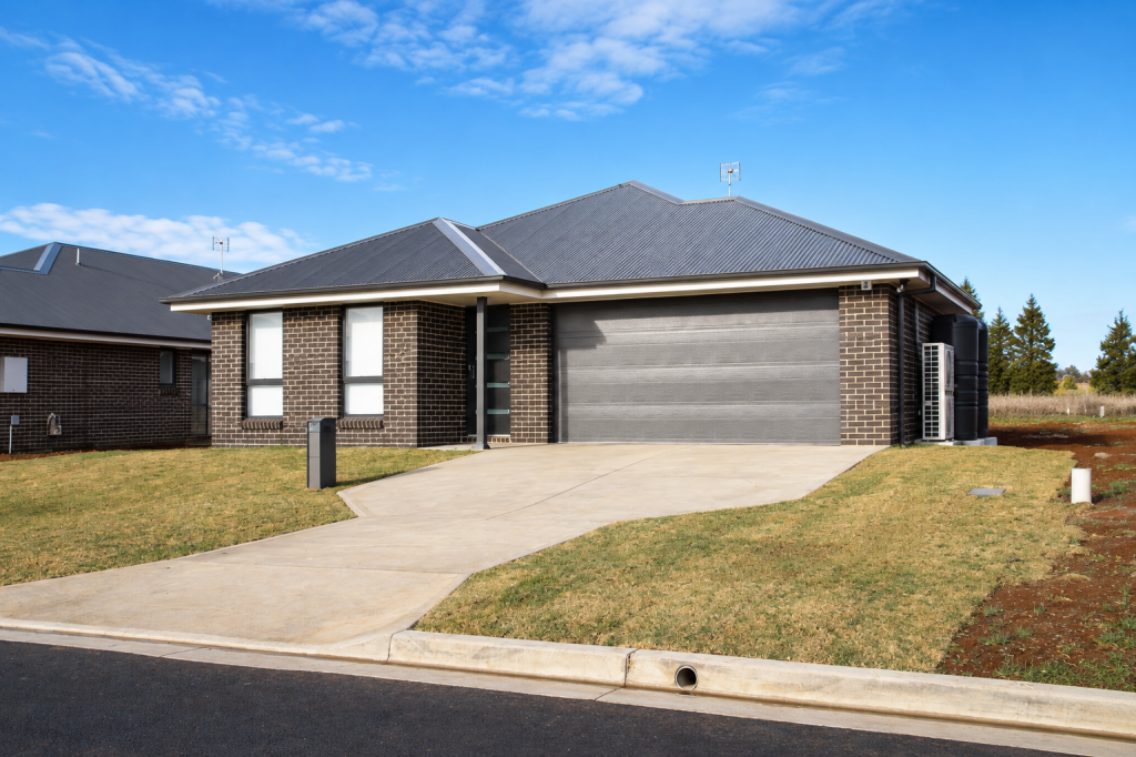 65 Sweetheart Dr, Orange, NSW 2800