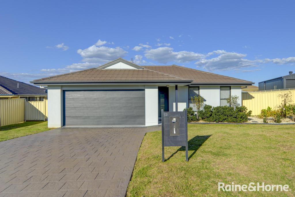 13 Eagle Ave, Calala, NSW 2340