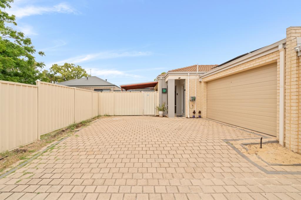 18c Fletching St, Balga, WA 6061