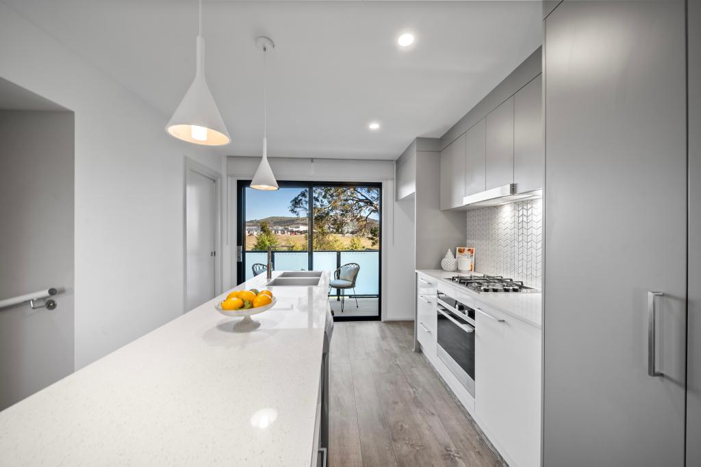 3/1 Bon Scott Cres, Moncrieff, ACT 2914