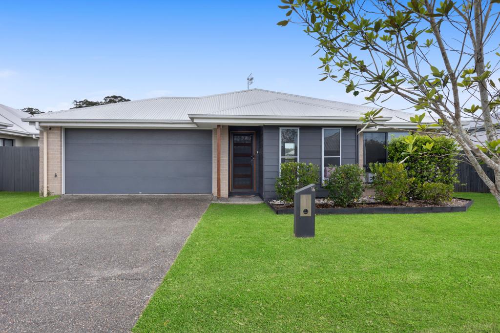 16 GREBE CRES, BLI BLI, QLD 4560