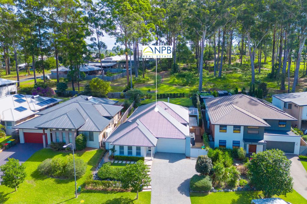 49 BLACK CAVIAR PDE, PORT MACQUARIE, NSW 2444