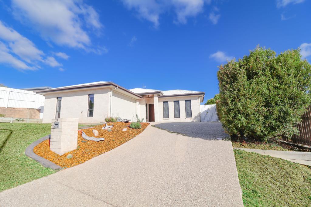 29 Cania Way, Clinton, QLD 4680