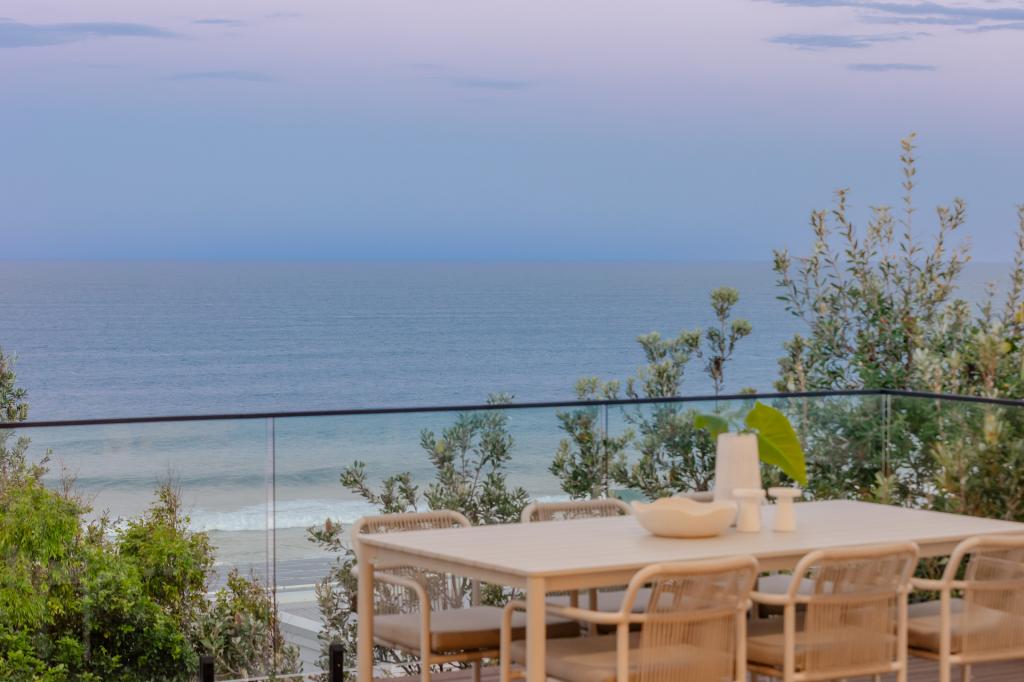 18 Mcanally Dr, Sunshine Beach, QLD 4567