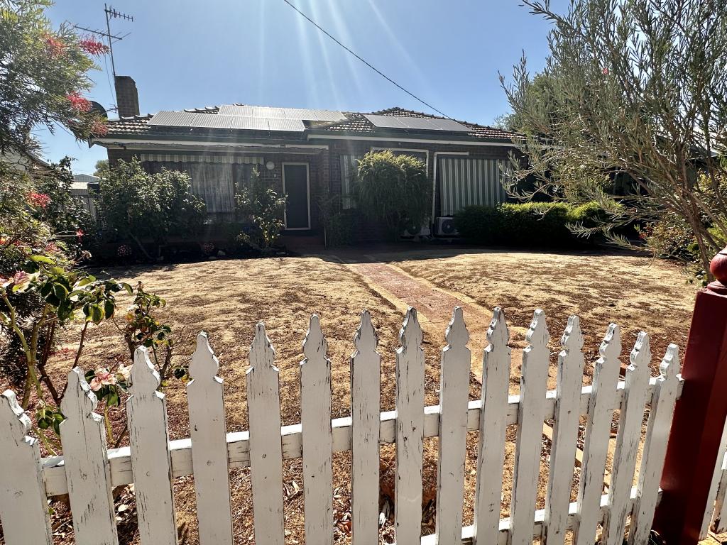 53 White St, Brookton, WA 6306