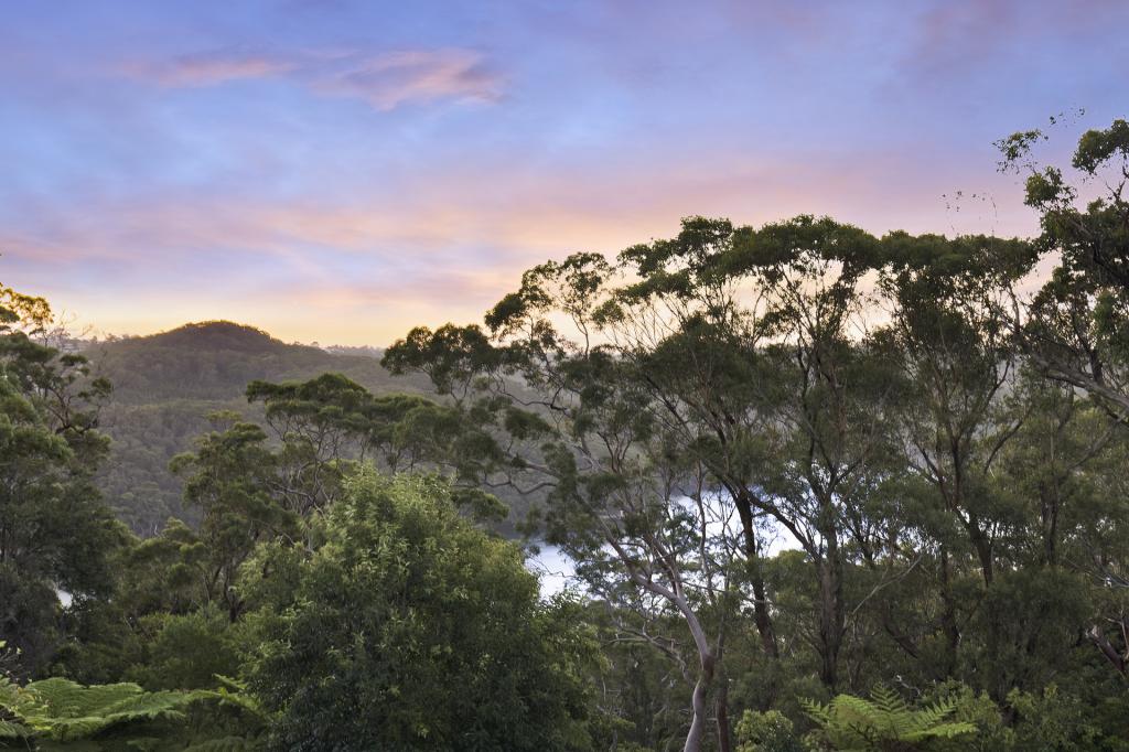 12 Boronia Lane, Seaforth, NSW 2092