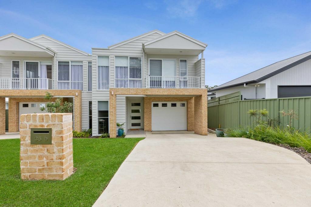 35b Iluka Cres, Narrawallee, NSW 2539