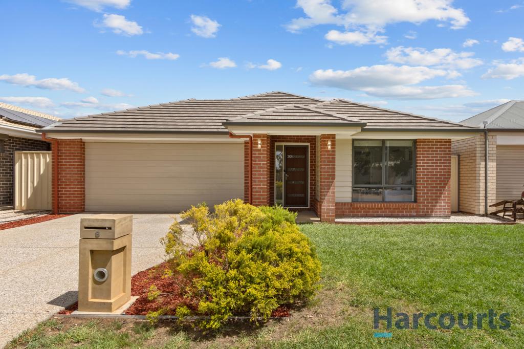 8 Wyatt Rd, Direk, SA 5110
