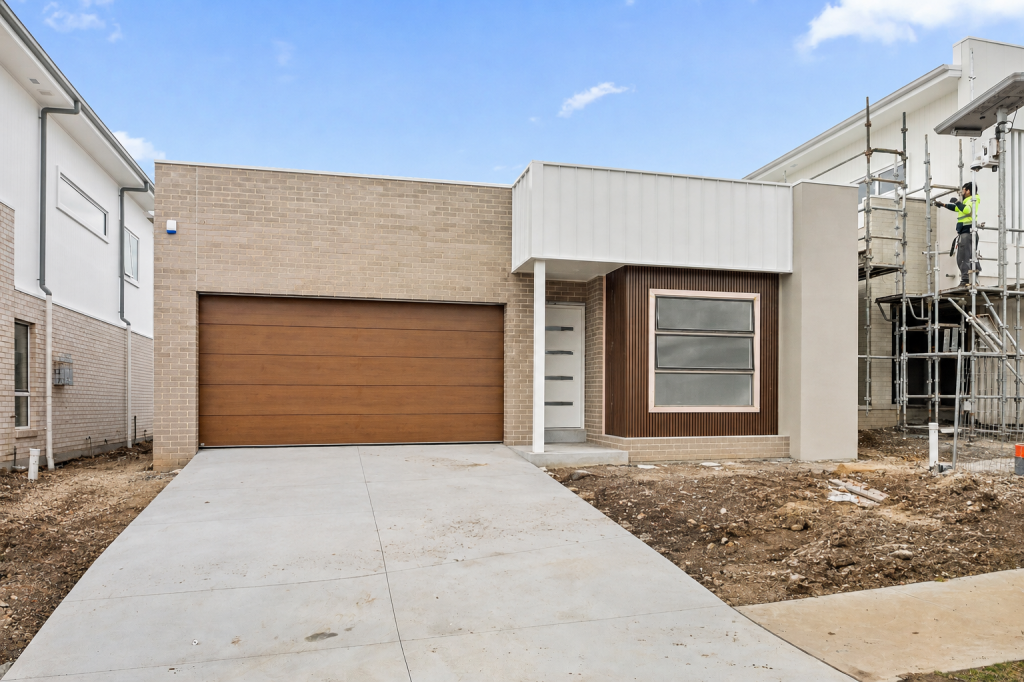 7 FETTLER ST, CALDERWOOD, NSW 2527