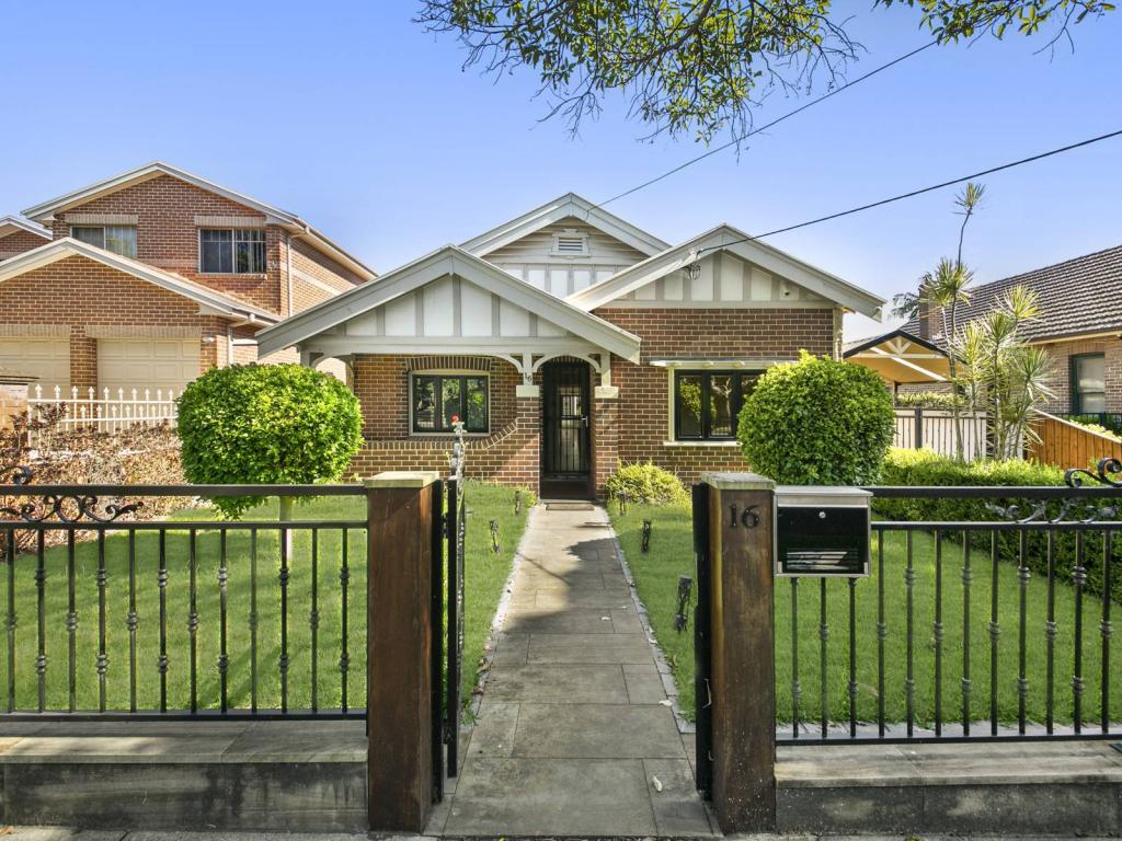 16 Hunter St, Strathfield, NSW 2135