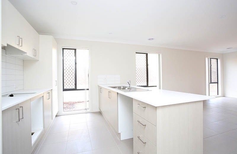 71 Wedmore Cres, Sunbury, VIC 3429