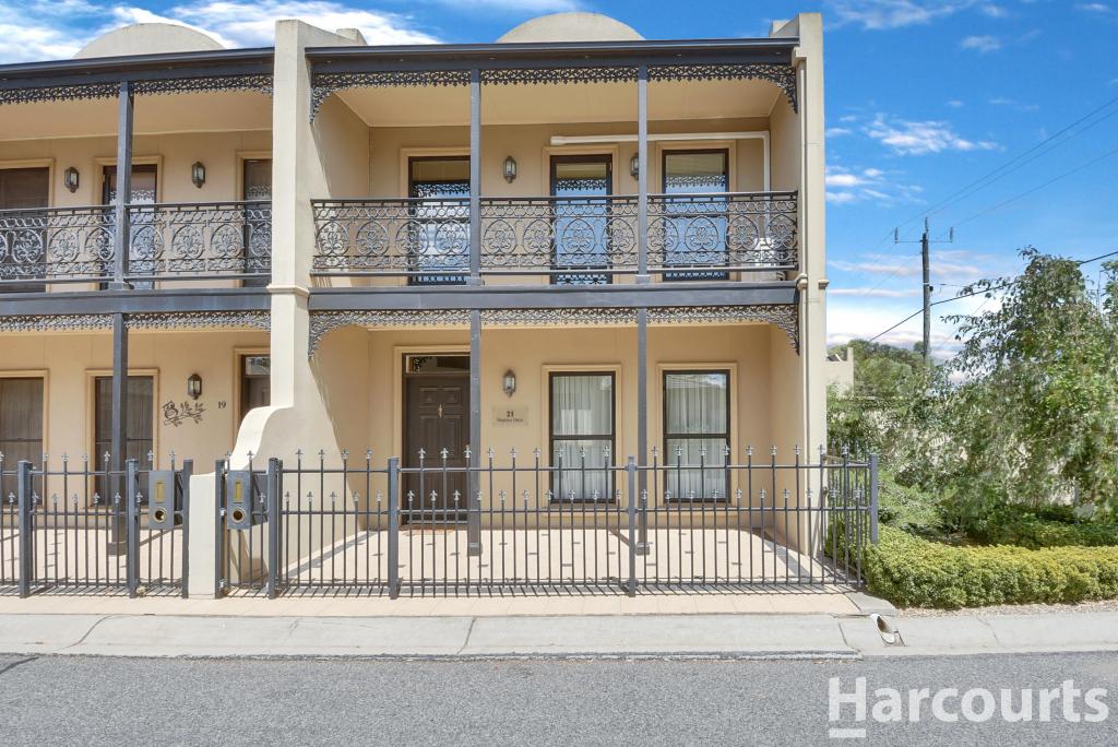 21 Hopkins Dr, Horsham, VIC 3400