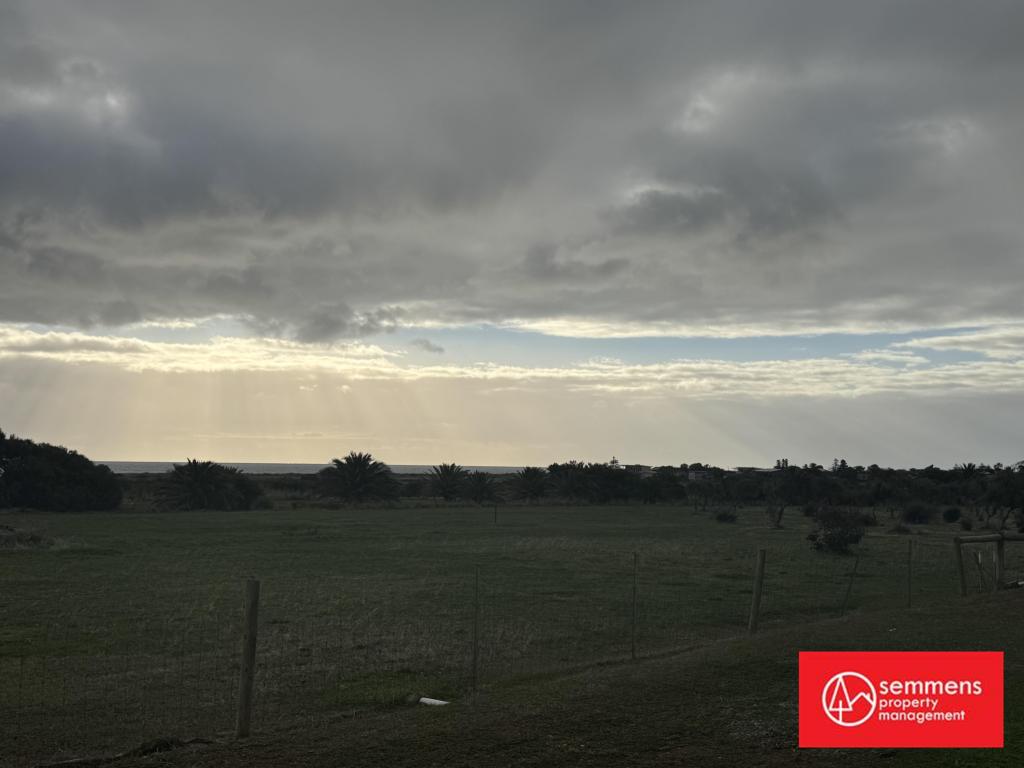 Contact agent for address, SELLICKS BEACH, SA 5174