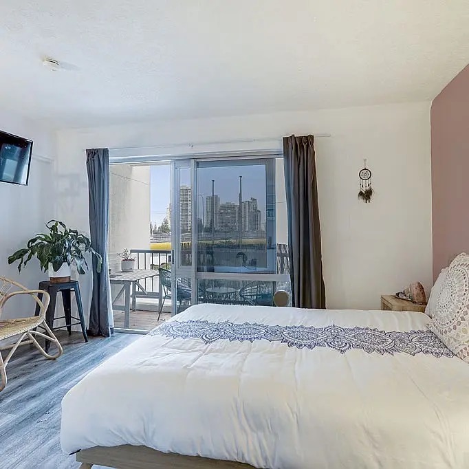 212/2 Barney St, Southport, QLD 4215