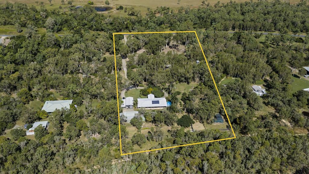 106 Hydeaway Bay Dr, Cape Gloucester, QLD 4800