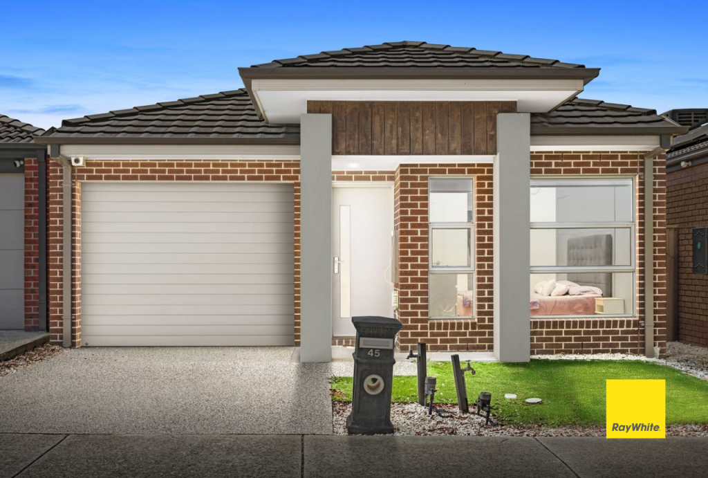 45 Yarradale Dr, Mickleham, VIC 3064