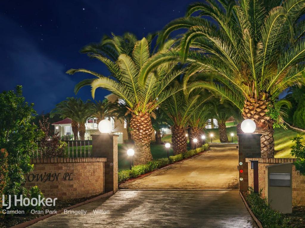 9 Gowan Pl, Denham Court, NSW 2565