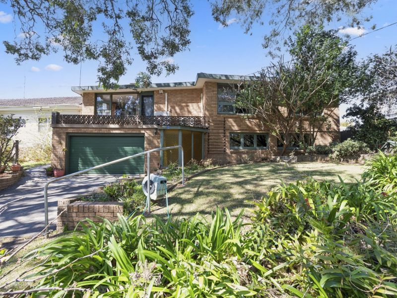 17 Mount Brown Rd, Dapto, NSW 2530
