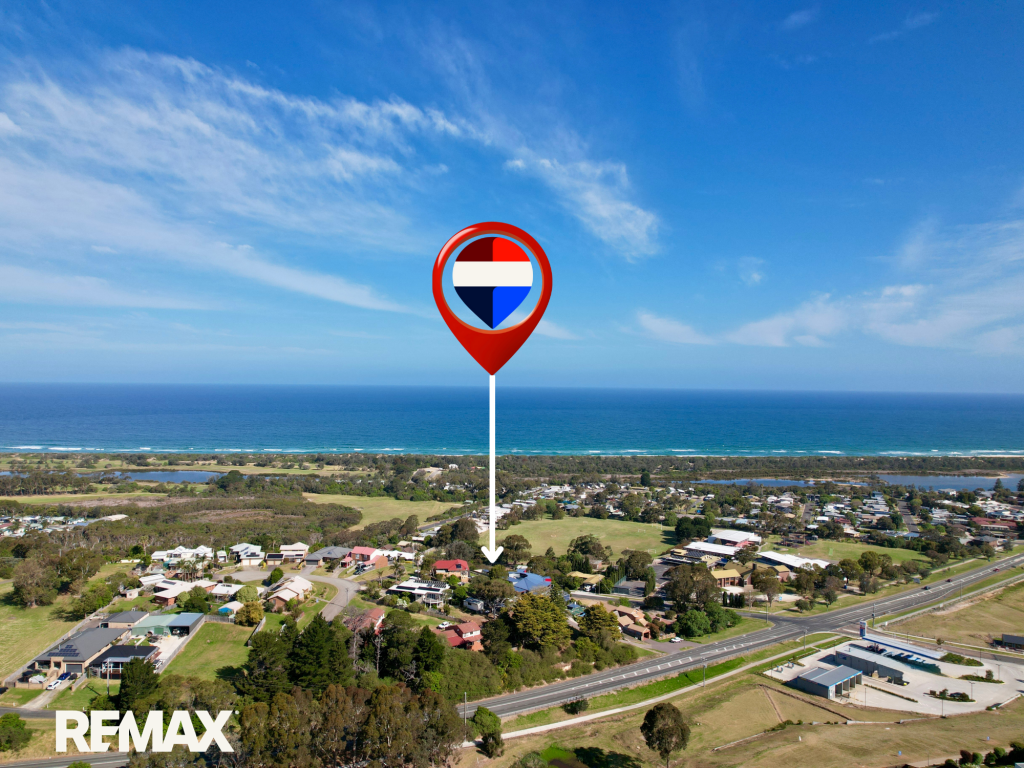45 GOLF LINKS RD, LAKES ENTRANCE, VIC 3909