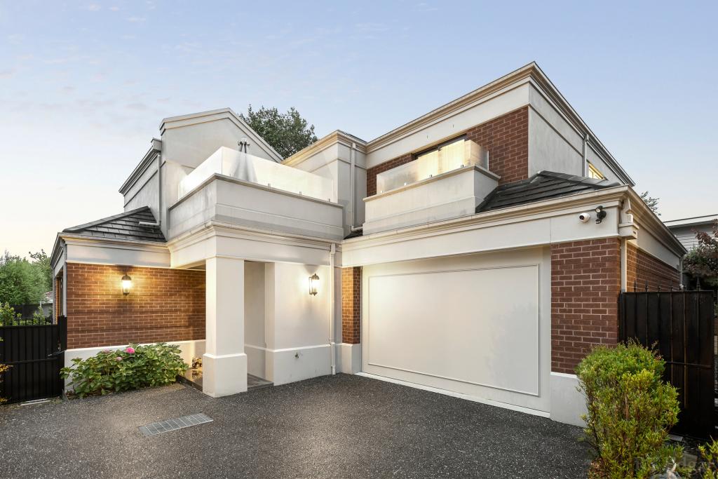 42b Essex Rd, Surrey Hills, VIC 3127