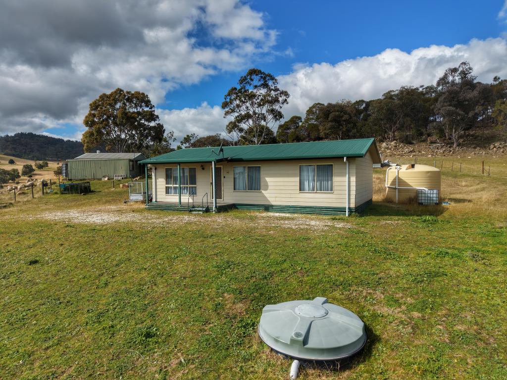 1174 Pine Mount Rd, Woodstock, NSW 2793