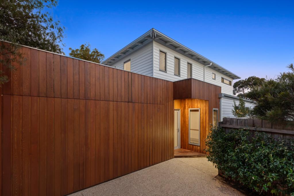 2/68 SHEEPWASH RD, BARWON HEADS, VIC 3227