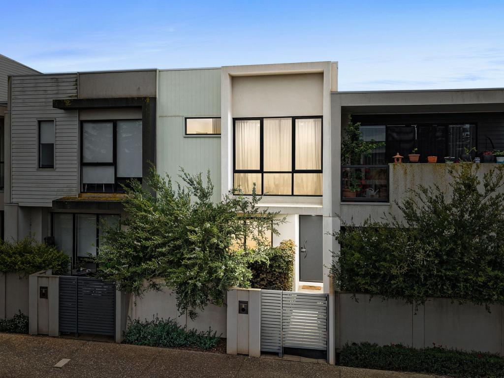 7 Quay Bvd, Werribee South, VIC 3030