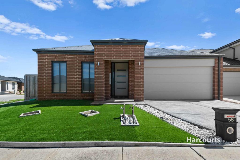 58 COPPER BEECH RD, BEACONSFIELD, VIC 3807