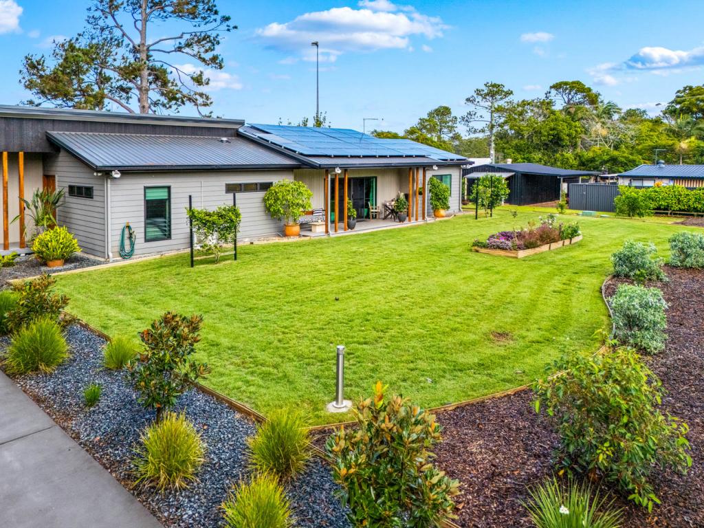 54-60 CAVENDISH ST, RUSSELL ISLAND, QLD 4184