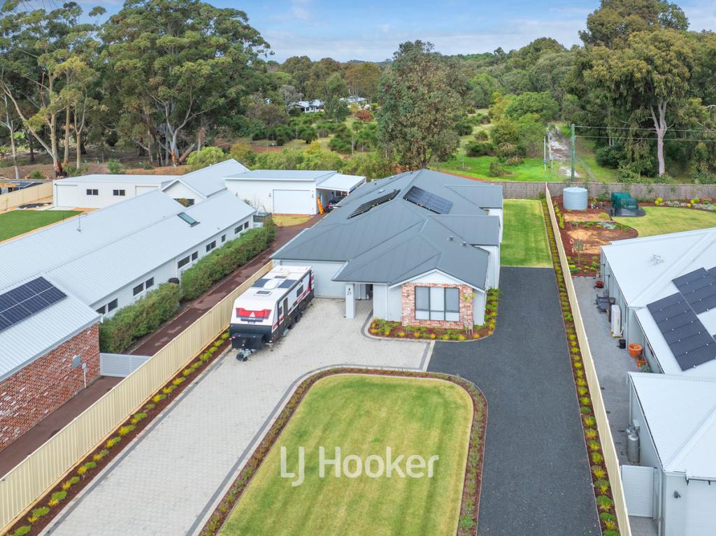 21 Alwoodley Tce, Dunsborough, WA 6281
