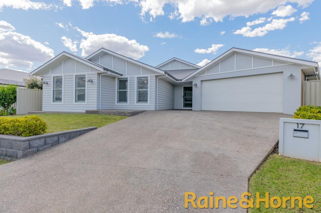 17 SNOWY CRES, DUBBO, NSW 2830