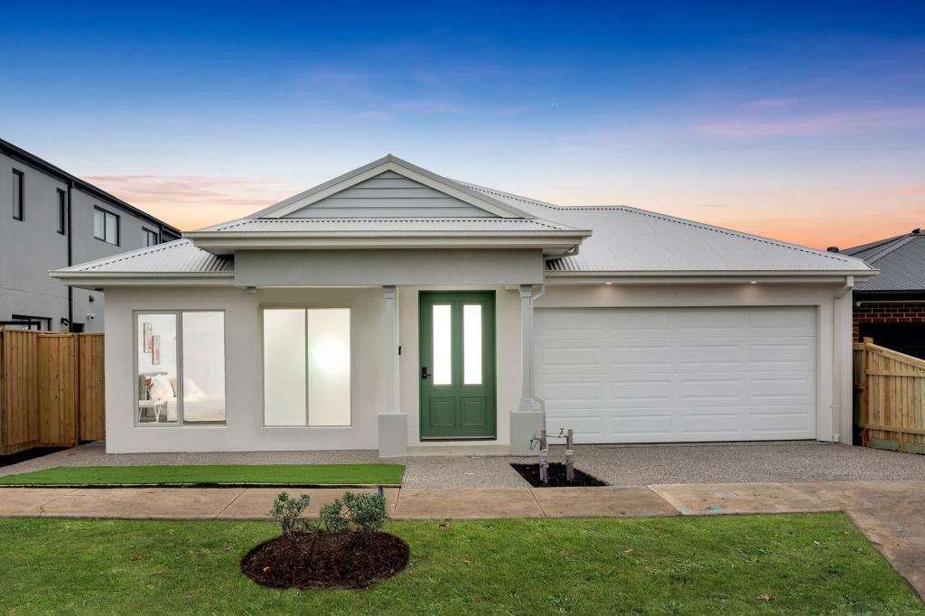 6 STENNING ST, WOLLERT, VIC 3750