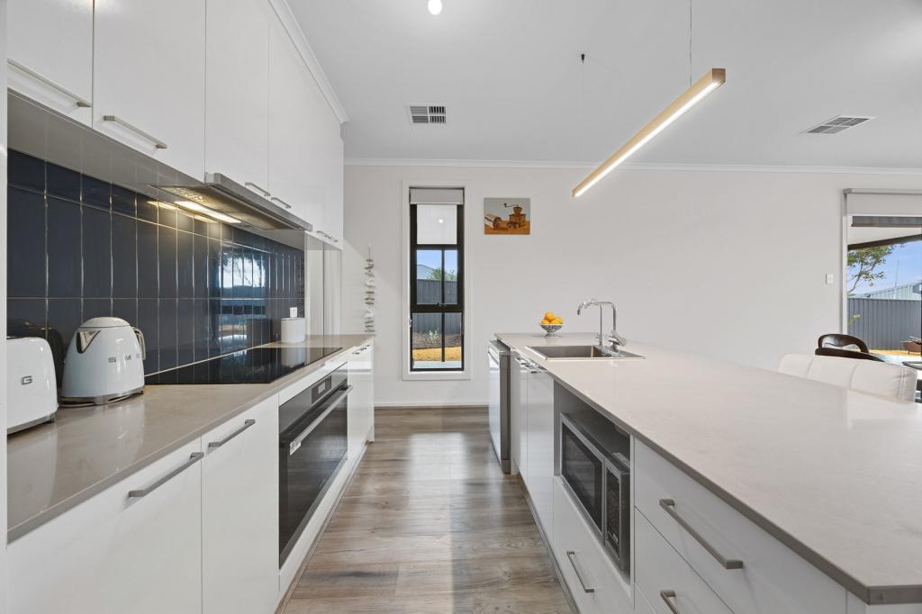 79 Alma Ave, Murray Bridge, SA 5253